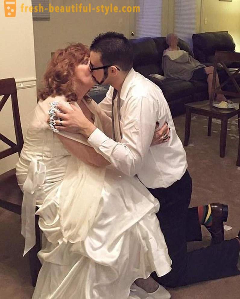 17-year-old American, he married 71-year-old pensioner