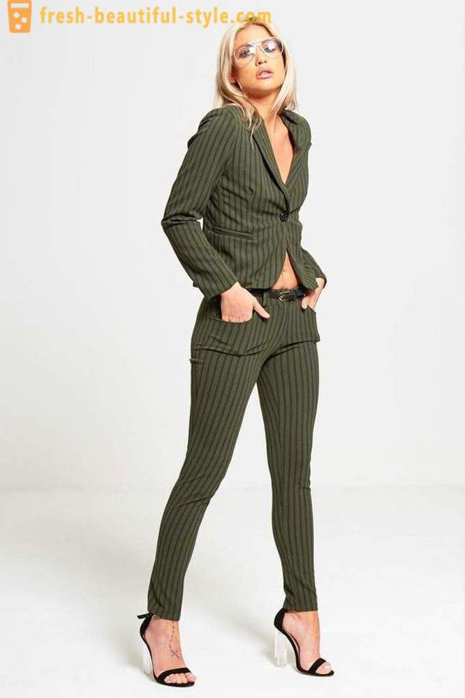 Pantsuits for women: photo fashionable styles, tips for creating images