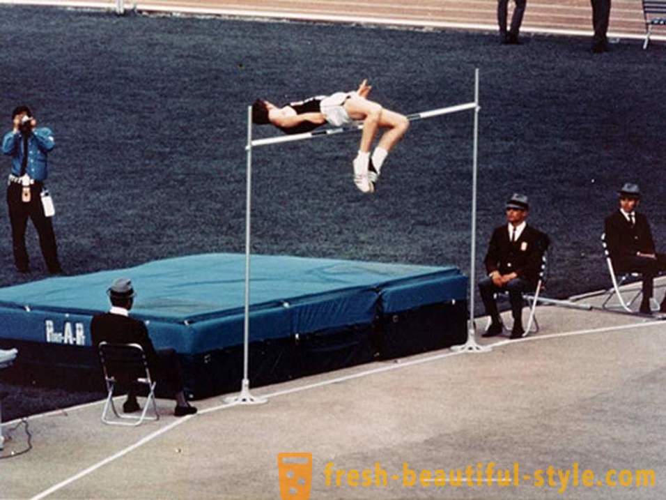 The world record in high jump: the way to the top