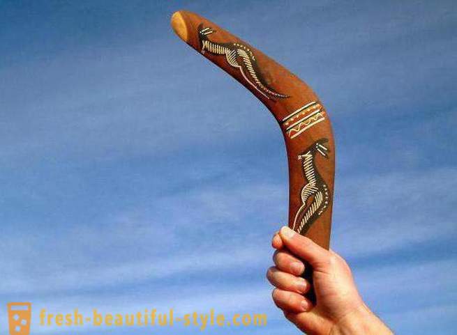 How to launch a boomerang? helpful hints