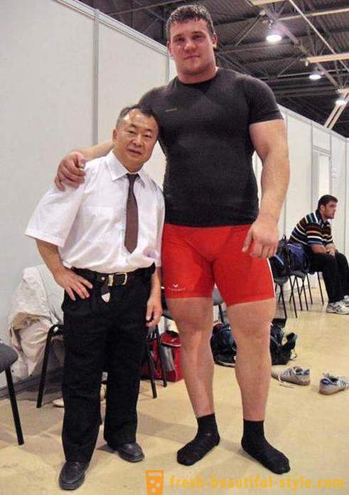 Kirill Sarychev: height, weight, photos