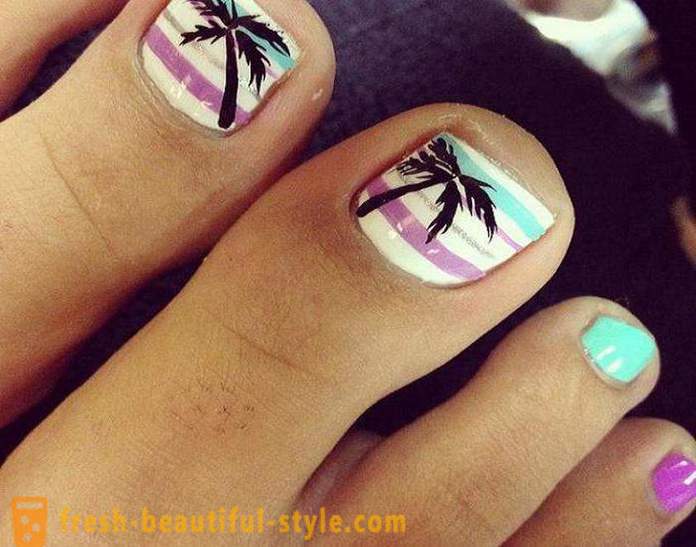 Fashionable summer pedicure: interesting ideas, design features and recommendations