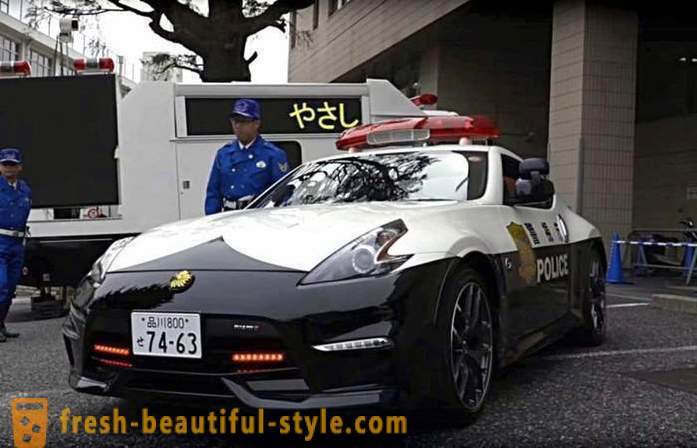 Steep Japanese police cars