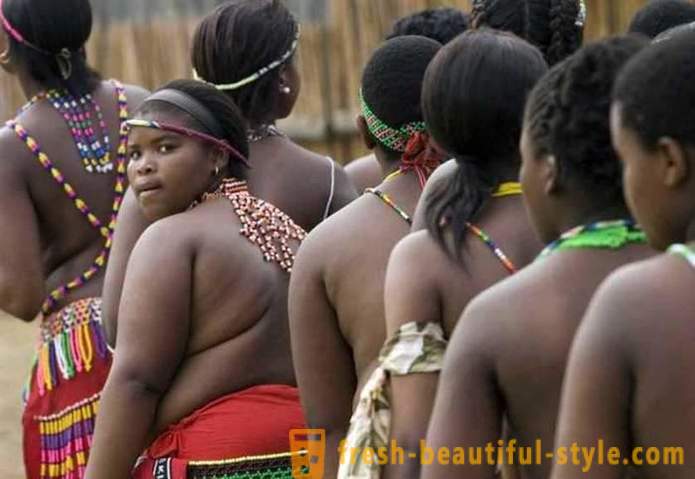In some countries the standard of beauty is curvy female form