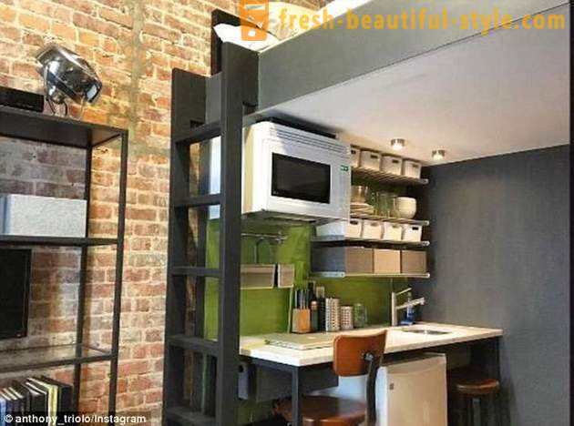 How to fit the kitchen, bedroom and study on 14 square meters