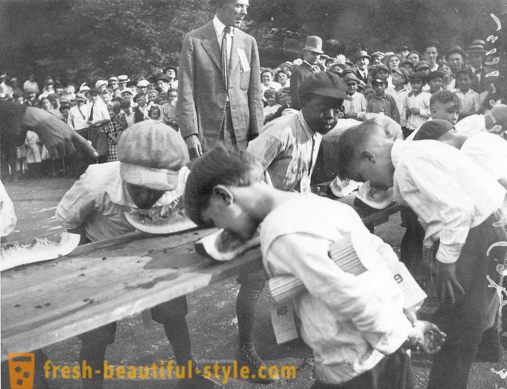 1915-1987 years: tenders for competitive eating
