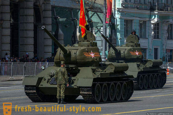 How was the anniversary of the Victory Parade