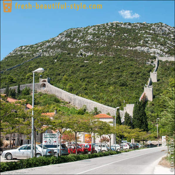 Walk on the Wall of China Croatian peninsula