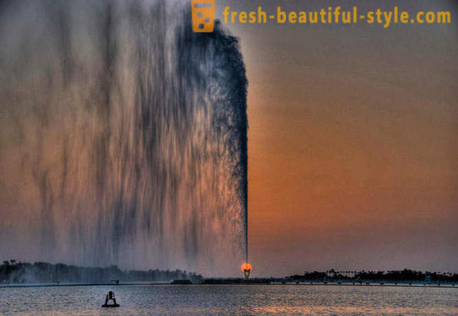 The most magnificent and unusual fountains world