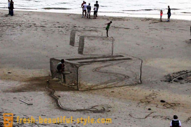3D-drawings on the sand