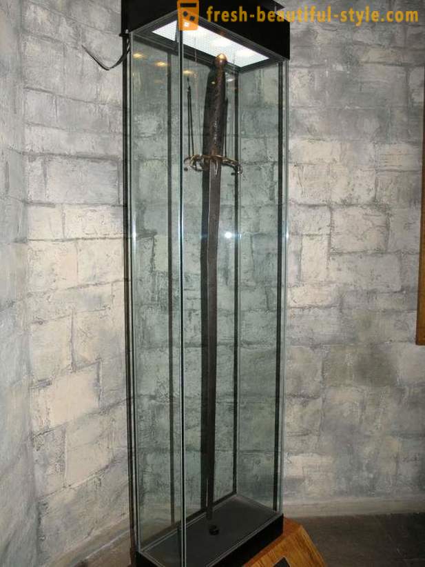12 most famous swords, which are composed legends