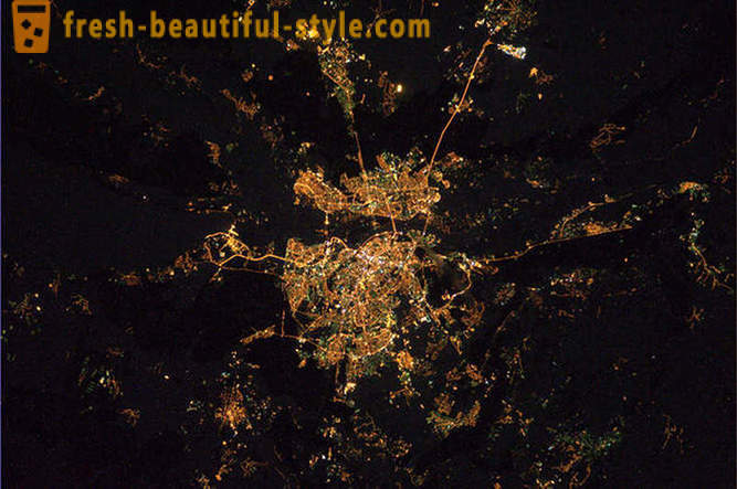 Night cities from space - the latest pictures from the ISS