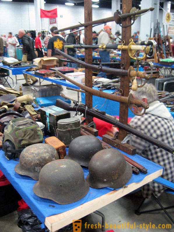 Exhibition and sale of weapons in the US