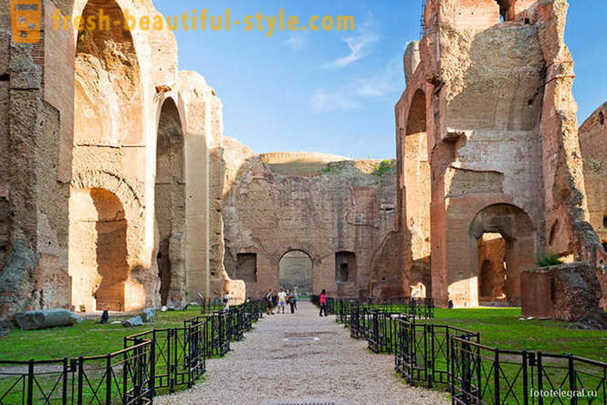 Walking along the ancient baths in Rome