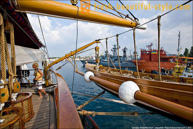 Excursion to the Italian sailing ship Amerigo Vespucci