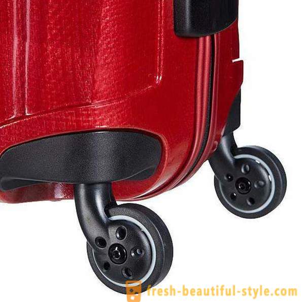 Samsonite suitcase: reviews of different models