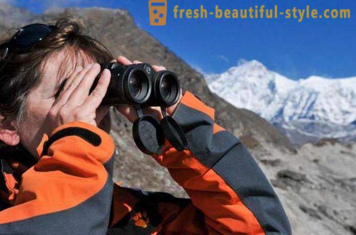 Binoculars with a large increase: Tips for choosing