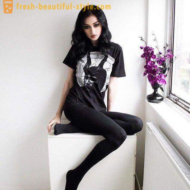 History slimming Felice Fawn