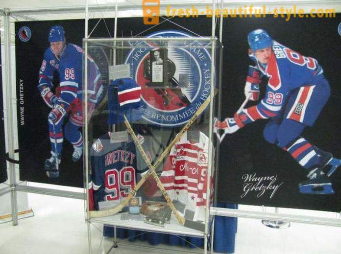 Hockey player Wayne Gretzky: biography, personal life, sports career