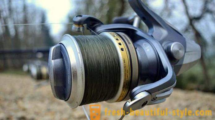 How to wind the fishing line on the spool inertialess. Step-by-step instruction