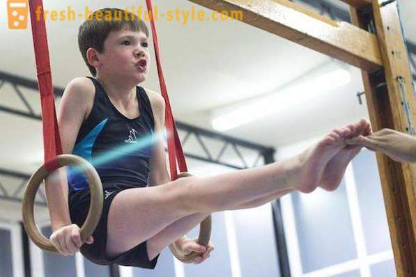 Gymnastic ring - an effective tool for strength training