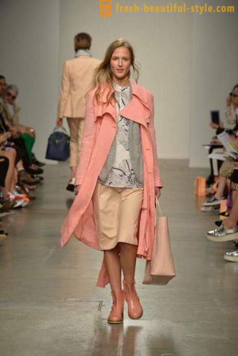 Fashion trend - summer coat: 5 relevant images