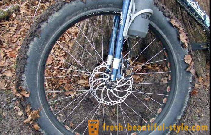 Disc brakes on a bicycle. Installation, replacement of disc brakes