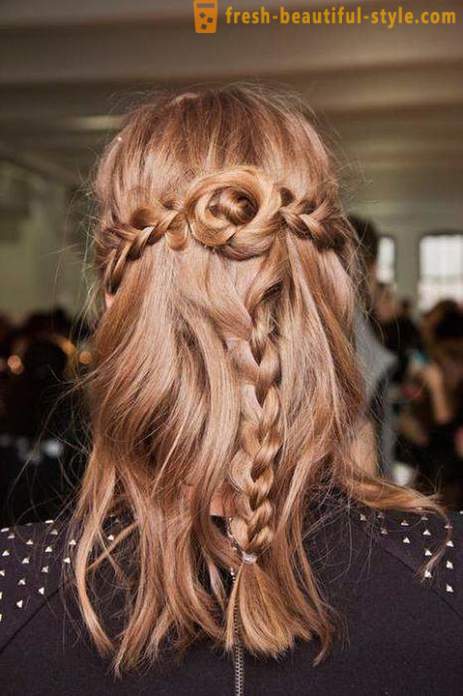 Beautiful hairstyles for holiday