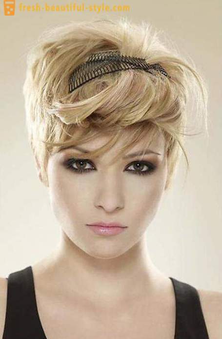 Women's creative hairstyles for short hair
