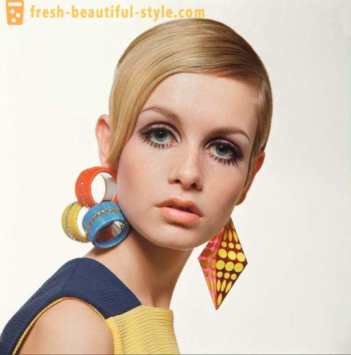 Hairstyles in retro style: photo