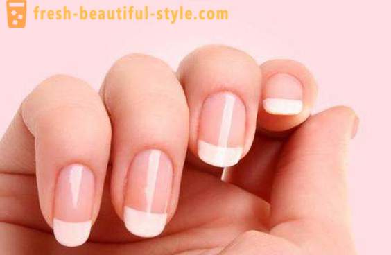 Manicure: beautiful nails for 15 minutes
