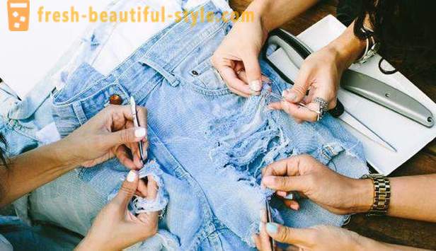 Fashion Tips: How to make holes and abrasions on his jeans?