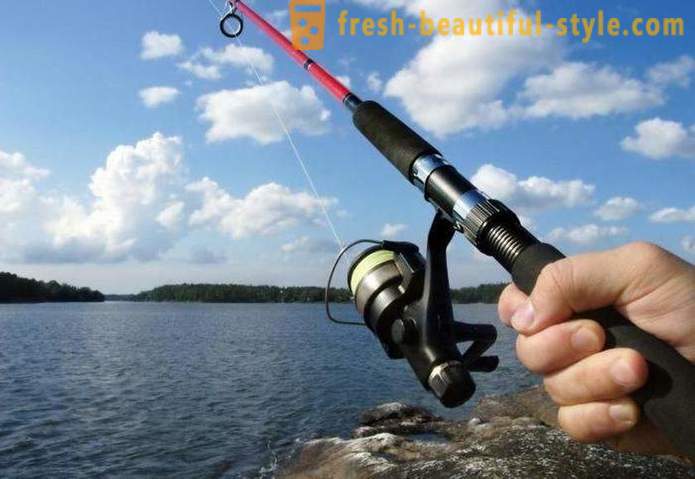 Fishing tips. How to tie a hook to fishing line