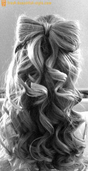 Chic bow made of hair