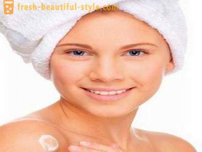 Facial masks whitening: professional skin care at home