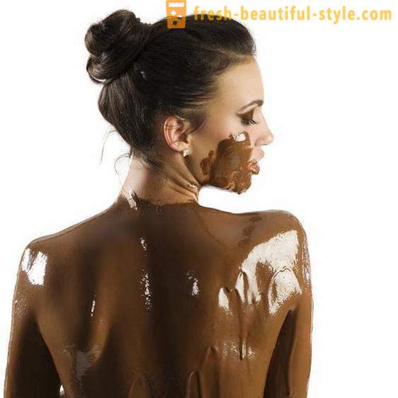 Chocolate body wrap. All of the procedure