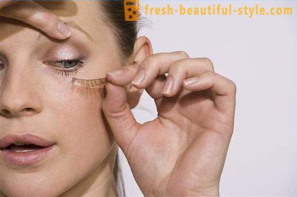 What are the false eyelashes and how to use them