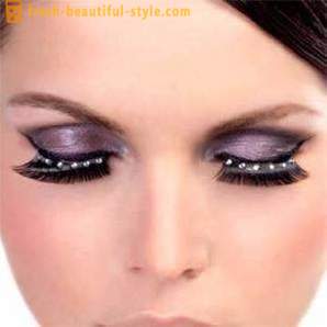 What are the false eyelashes and how to use them